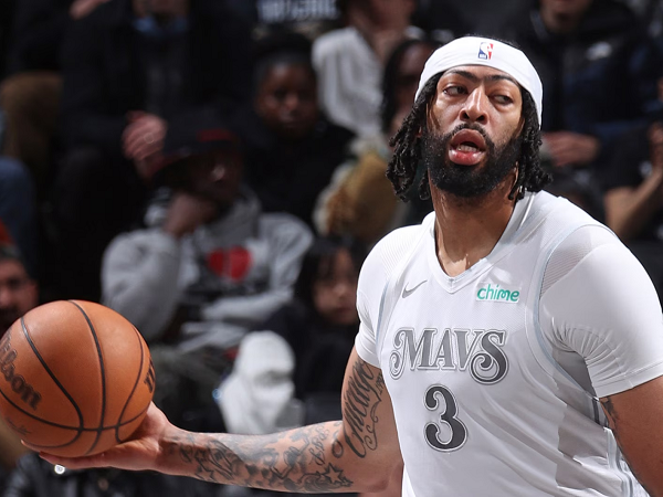 Anthony Davis buang segala emosi jelang laga besar lawan Lakers.