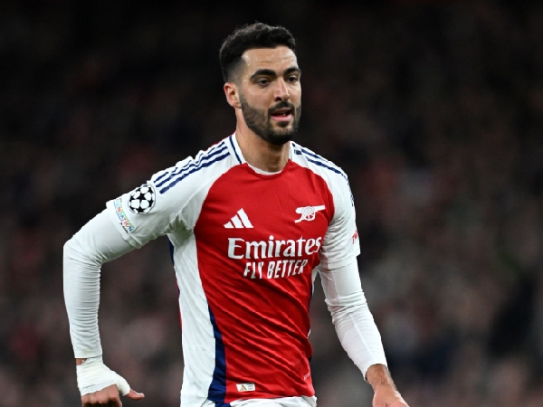 Gelandang Arsenal, Mikel Merino