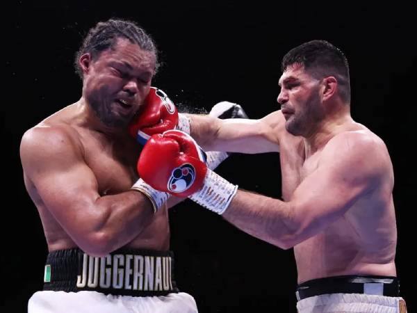 Filip Hrgovic (kanan) dan Joe Joyce. (Foto: Fight TV)