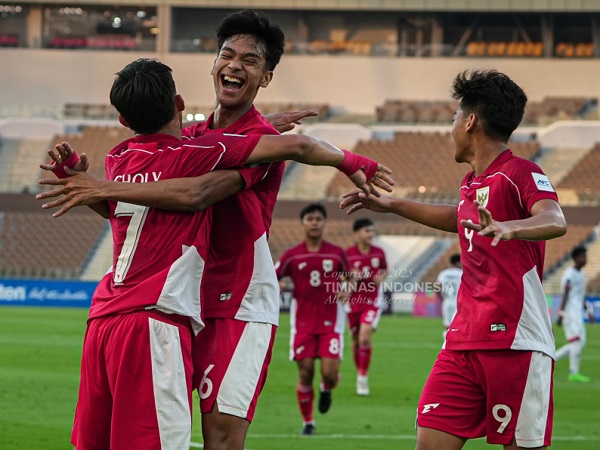 Skuat timnas Indonesia U-17 merayakan kemenangan atas Yaman U-17