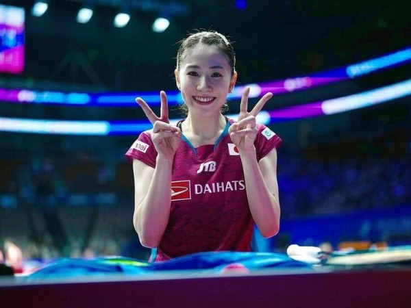 Bintang Cantik Jepang Chiharu Shida Ingatkan Penggemar Jangan Selalu Mengikutinya