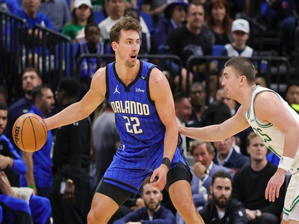 Magic Amankan Posisi Tujuh Playoff Usai Libas Celtics