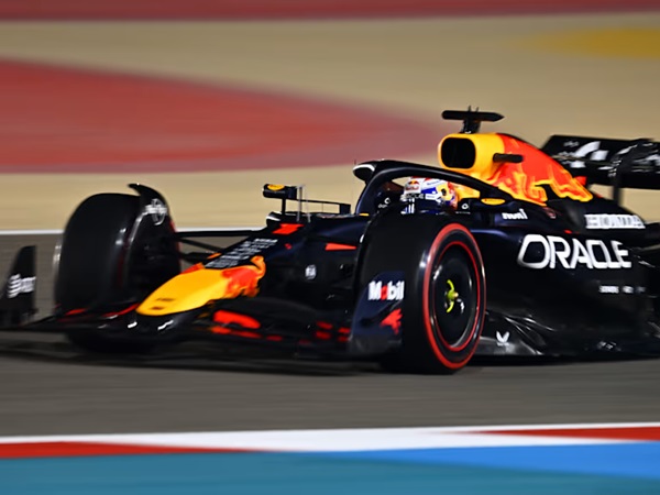 Max Verstappen Nilai Red Bull Kalah Cepat dengan McLaren