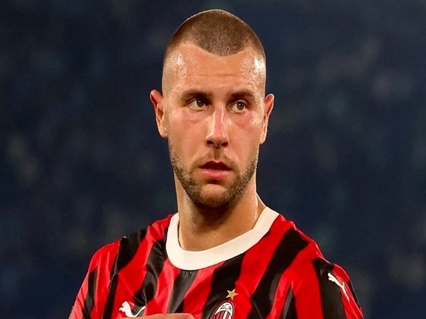 Defender incaran Atletico Madrid