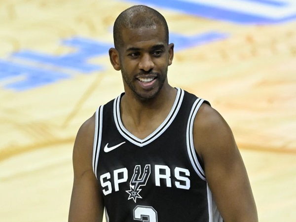 Chris Paul Bangga Bisa Melewati Musim NBA ke-20