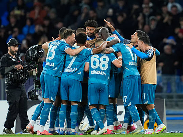 Napoli Tidak Boleh Larut Dalam Tekanan Perburuan Gelar Serie A