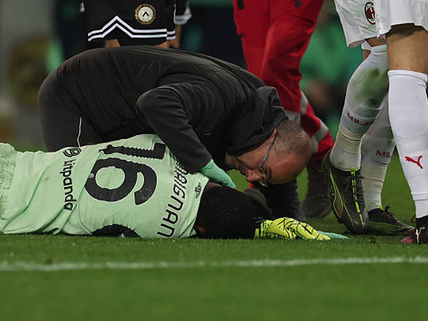 Protokol Gegar Otak Berlaku, AC Milan Harus Istirahatkan Mike Maignan