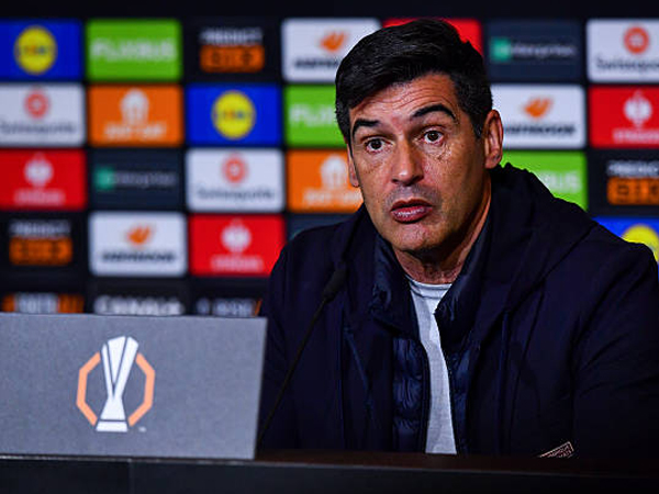 Paulo Fonseca Waspadai Kebangkitan Manchester United