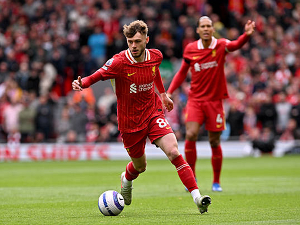 Conor Bradley Senang Dua Bintang Liverpool Bertahan