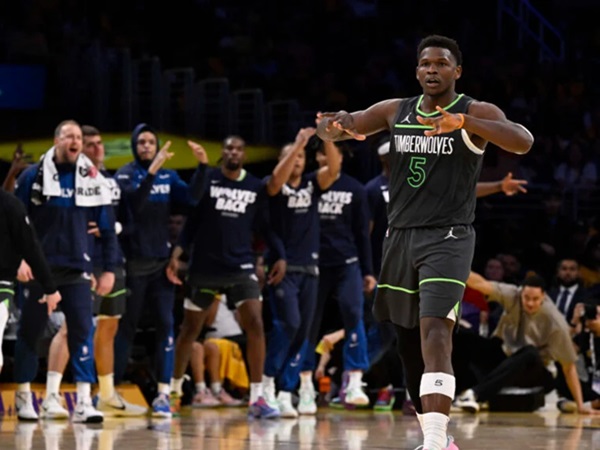 Anthony Edwards Banjir Pujian Usai Bantai Lakers