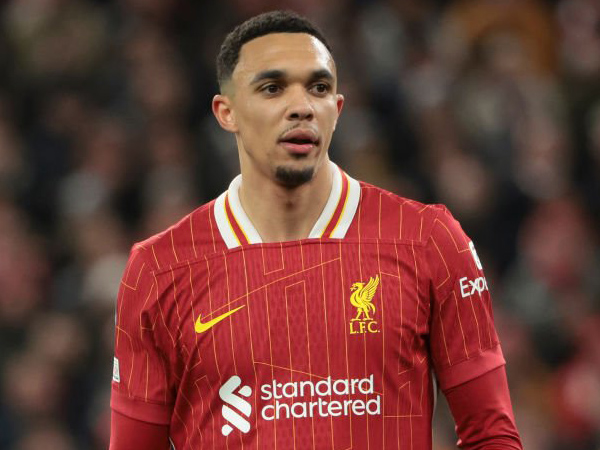 PSG Ingin Gagalkan Transfer Trent Alexander-Arnold ke Real Madrid