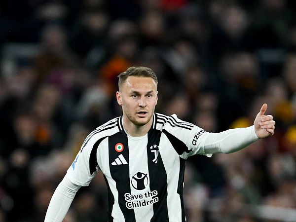 Teun Koopmeiners Tetap Absen di Laga Juventus Kontra Parma