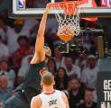 Hasil Playoff: Cleveland Cavaliers Benamkan Miami Heat 124-87
