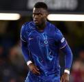 Jika Tinggalkan Chelsea, Inter Siap Tampung Benoit Badiashile