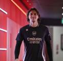 Masih Cedera, Riccardo Calafiori Absen Bela Arsenal Lawan PSG