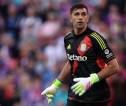 Aston Villa Sudah Temukan Pengganti Emiliano Martinez