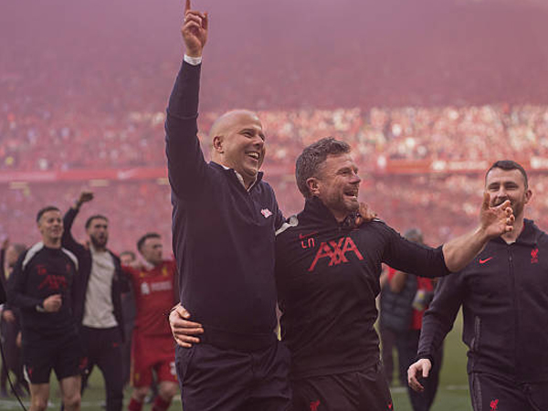 Arne Slot Ceritakan Momen Penuh Makna Saat Liverpool Pastikan Gelar Juara