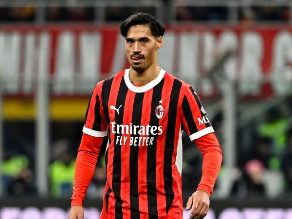 Tijjani Reijnders dan Pulisic Bertahan di Milan, Theo dan Maignan Diragukan