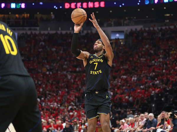 Steve Kerr Puji Buddy Hield Yang Impresif di Game 7