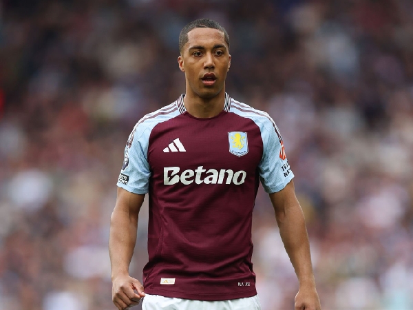 Pukulan bagi Aston Villa! Youri Tielemans Terancam Absen Hingga Akhir Musim