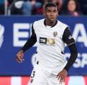 Valencia Siap Jual Cristhian Mosquera dengan Harga Terjangkau