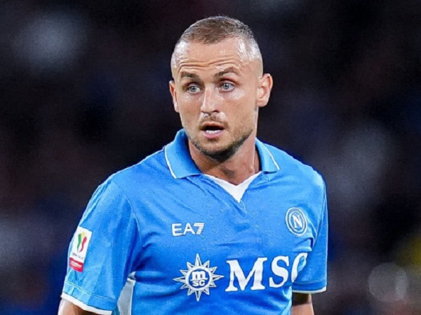 Cedera Stanislav Lobotka Makin Parah, Conte Kini Jadi Sorotan