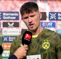 Gregor Kobel Bahagia Bantu Dortmund Menangkan Laga Lawan Leverkusen