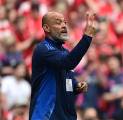 Nuno Tanggapi Kritik Gary Neville Usai Insiden dengan Pemilik Forest