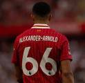 Virgil van Dijk Tak Mau Bandingkan Situasinya dengan Trent Alexander-Arnold