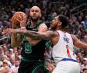 Derrick White Antarkan Celtics Kalahkan Knicks di Game 5