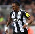 Joe Willock Masuk Radar Crystal Palace dan Fulham, Newcastle Siap Lepas