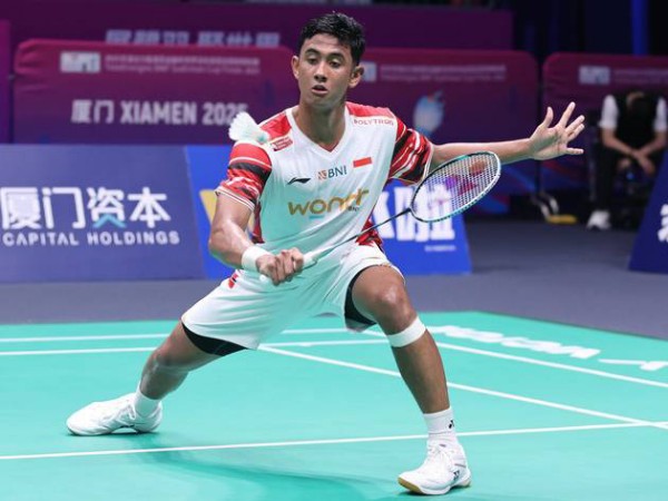 Thailand Open 2025: Alwi Farhan Kembali Gagal Taklukkan Kenta Nishimoto