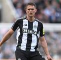 Cemas Jelang Lawan Arsenal, Newcastle Pantau Kondisi Sven Botman