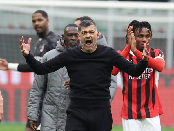 Lima Bulan Berlalu, Sergio Conceicao vs Davide Calabria Masih Panas