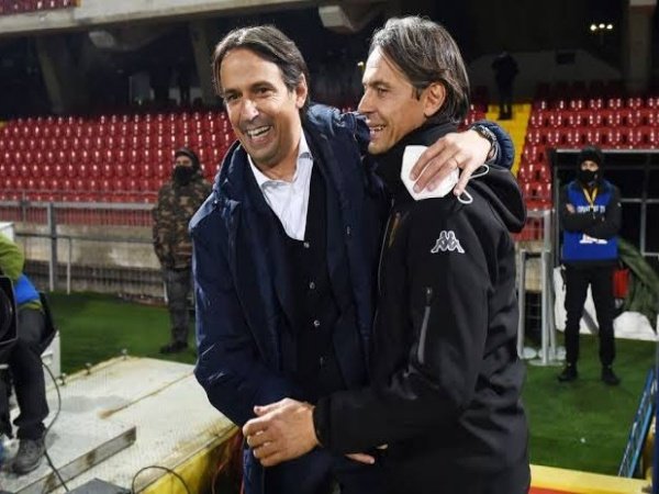Pippo Inzaghi Kagumi Sentuhan Sang Adik dalam Formasi 3-5-2 di Inter