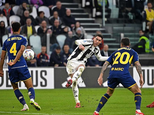 Termasuk Dusan Vlahovic, 4 Pemain Juventus Laksanakan Laga Kandang Terakhir