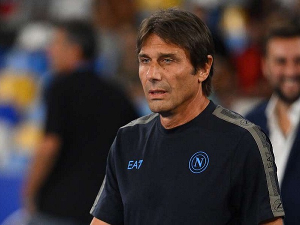 Antonio Conte Akui Betapa Tipisnya Skuad Napoli