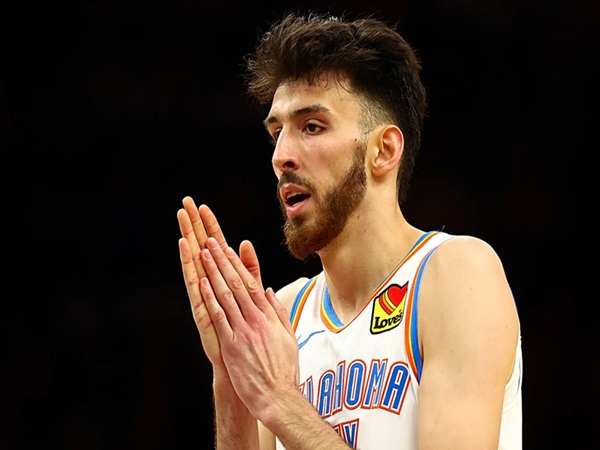 Chet Holmgren Buktikan Kemampuan di Game 1 Final Wilayah Barat