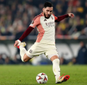 Milan Ikut Dalam Perburuan Rayan Cherki, Bersama Liverpool dan Dortmund