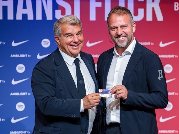 Joan Laporta Senang Hansi Flick Perpanjang Kontrak