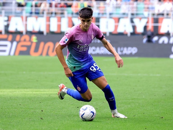 Milan Perpanjang Kontrak Davide Bartesaghi dan Torriani hingga 2030