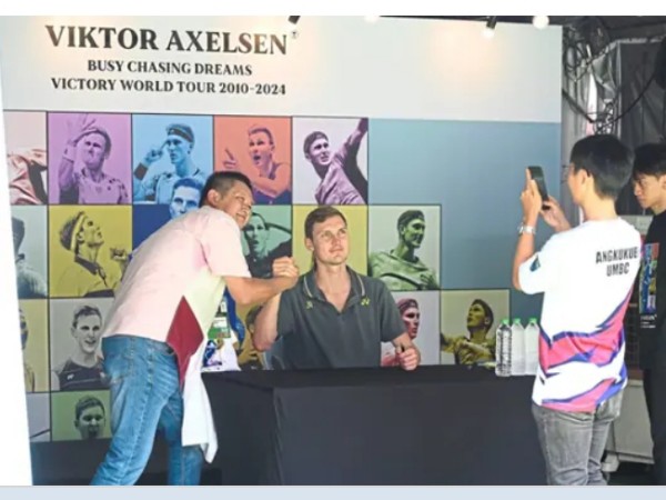 Absen di Malaysia Masters, Viktor Axelsen Tetap ke Kuala Lumpur Jumpa Fans