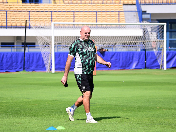 Ada Sinyal Skuat Persib Akan Dirombak, Begini Respon Bojan