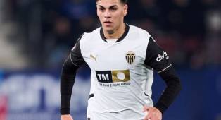 Enzo Barrenechea Jadi Target Utama Atletico Madrid di Musim Panas