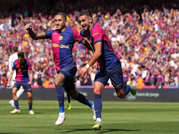 Raphinha Kirim Pesan Usai Perpanjang Kontrak dengan Barcelona
