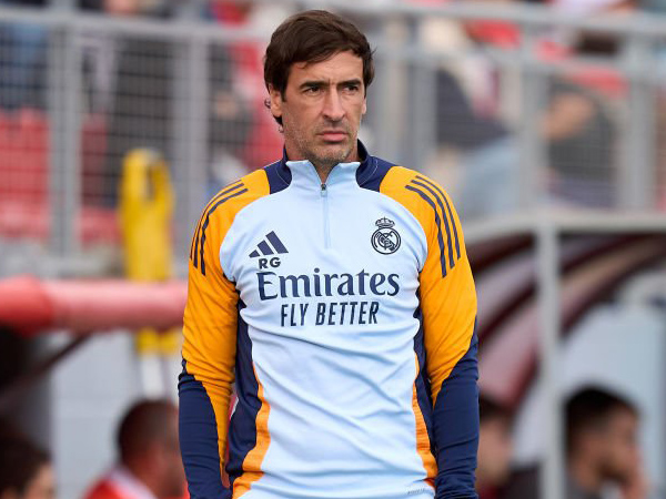 Raul Gonzalez Dipertimbangkan Leeds United, Siap Naik Kelas ke Liga Primer