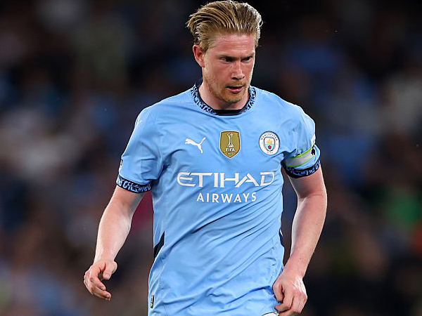 Thomas Vermaelen Heran Manchester City Lepas Kevin De Bruyne