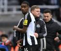 Eddie Howe Ingin Alexander Isak Kejar Rekor Gol Alan Shearer