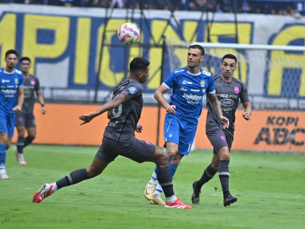 Persib Hajar Persis 3-2, Sempurnakan Pesta Juara di Bandung