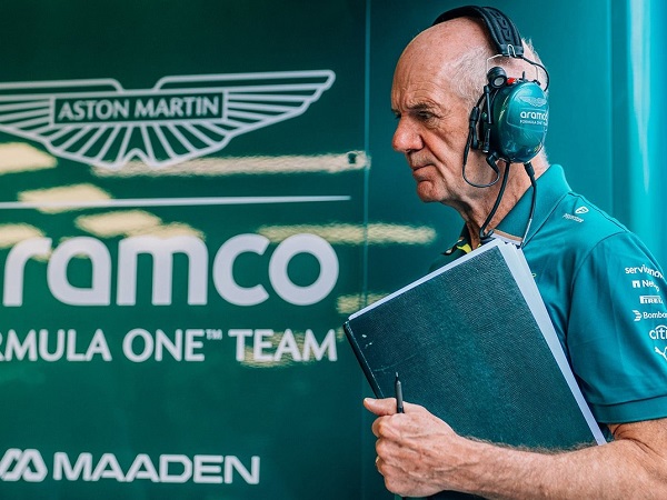 Adrian Newey Komentari Rumor Ketertarikan Aston Martin Pada Verstappen